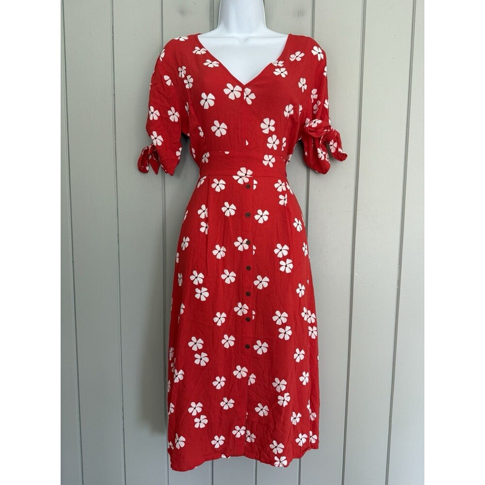 NWT Farrow Dress M Medium Red Floral V-Neck 3/4 Sleeves NEW